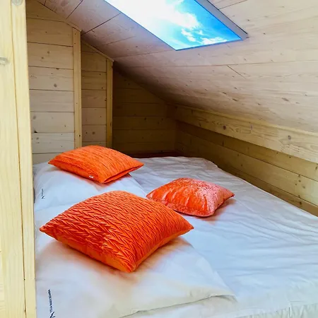 아파트 Widoknastok 코르비에로프